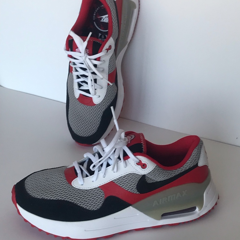 Nike Ohio State Buckeyes College Air Max SYSTM Men Shoe size 10 Mesh Sneaker